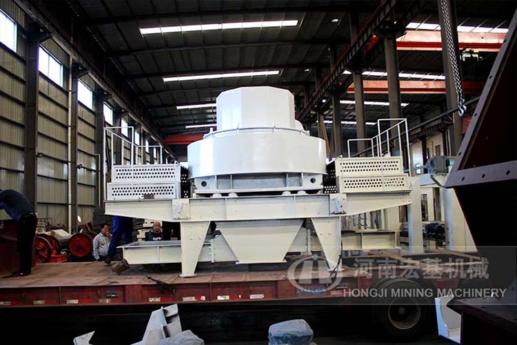 日产2000吨石头制砂机 日产2000吨石头制砂机